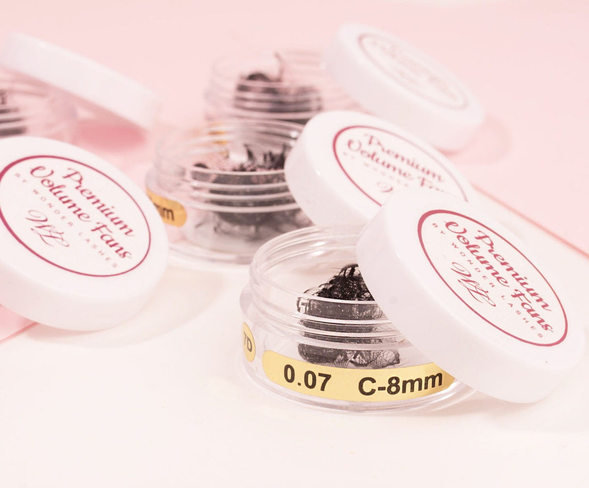 Wonder Lashes Premium Volume Fans 7D Słoik D 0,07 Długość 13