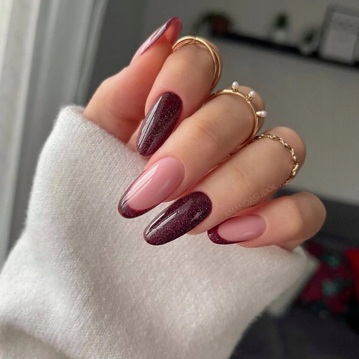 SEMILAC 393 LAKIER H SPARKLING BLACK CHERRY 7ML. - daermes.com